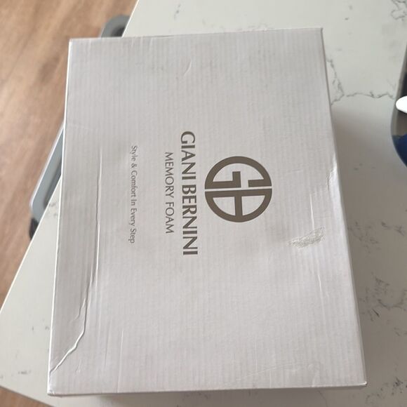 GIANI BERNINI  Black Elegant Black Mary Jane Heels NWOT Size 10 - Picture 7 of 12